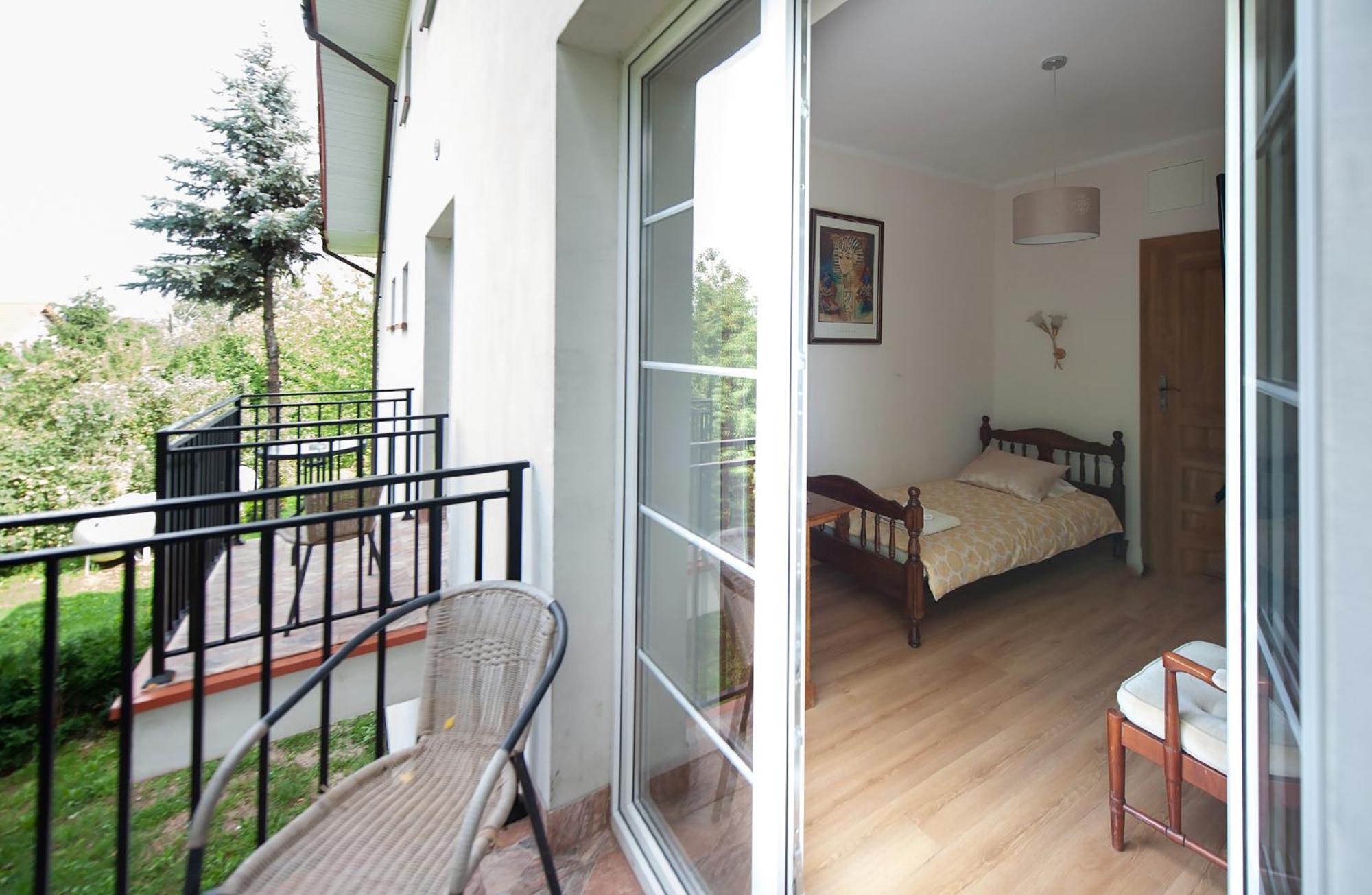 Hotel Villa Hubertus Kutno Rum bild